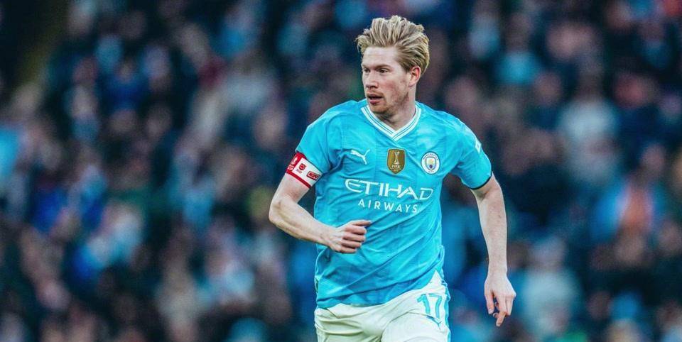 包含德布劳内连续二十场比赛得分超过夺冠，加拿大队不断突破！上演精彩一战的词条