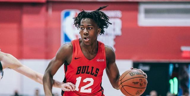 亚博体育-公牛新秀表现惊艳，全场观众掌声不断，感觉控制成功首页用户类型.-亚博体育